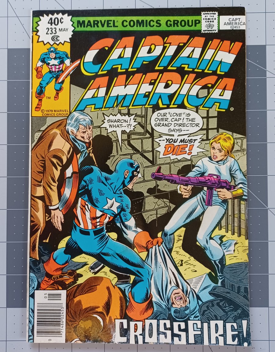 Captain America #233 (1979) - Marvel Comics