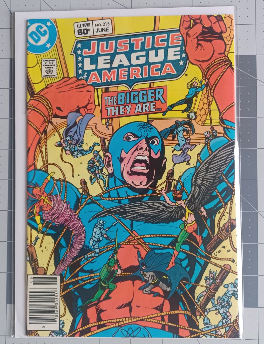 Justice League of America #215 (1983) - DC Comics
